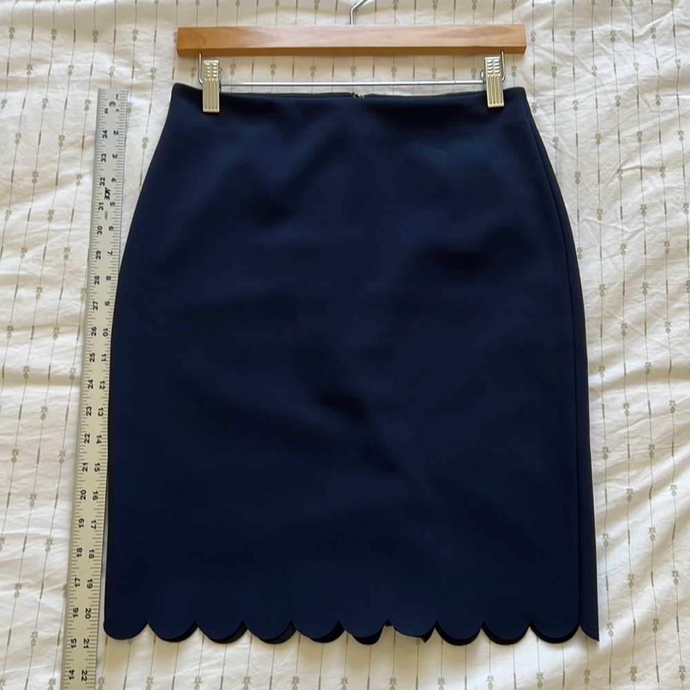 Banana Republic Scallop Hem Pencil Skirt Navy Size 0